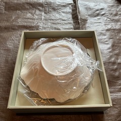 ナルミボーンチャイナ　フルーツ皿　美品　未使用の画像
