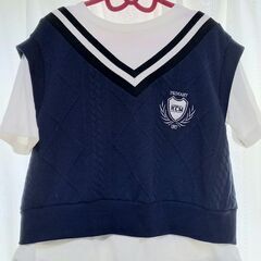 ☆こども服☆ケーブルニットベスト風半袖☆