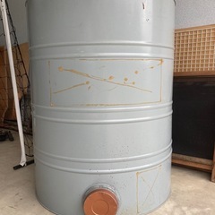 米穀貯蔵缶　鉄