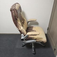 ゲーミングチェアの画像