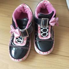 【更に20%値下げ！】ローラーシューズとどんな靴にも装着出来るローラー2セットの画像