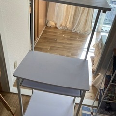 【値下げしました】パソコンデスク　家具 オフィス用家具 机の画像