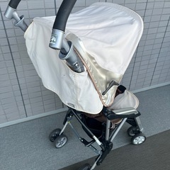 B型ベビーカーの画像