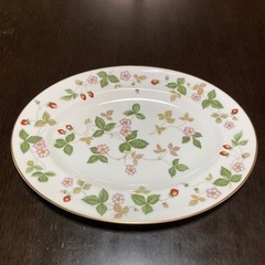 【売り切れ】【貴重】ウェッジウッド　オーバルプレート　36cm大皿　黒壺　ワイルドストロベリーの画像