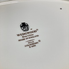 【売り切れ】【貴重】ウェッジウッド　オーバルプレート　36cm大皿　黒壺　ワイルドストロベリーの画像