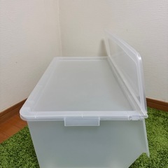 IKEA 収納ケース２つ