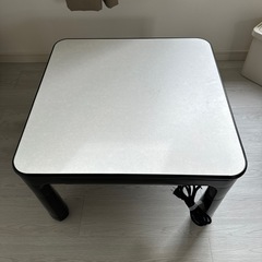 正方形こたつ【取引中】の画像