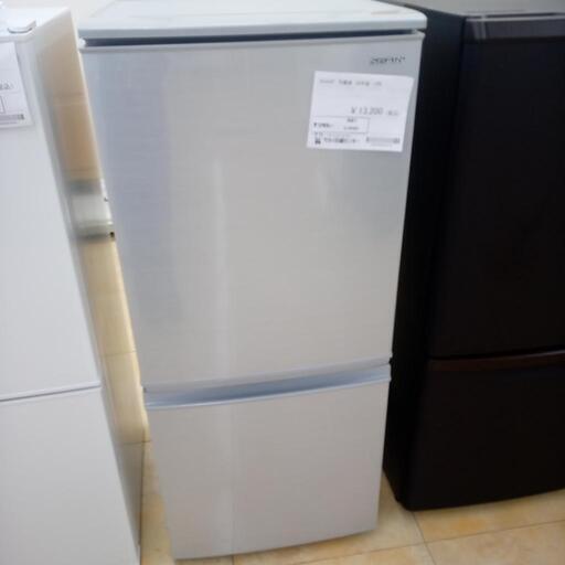 ★ジモティ割あり★ Panasonic 冷蔵庫 138L 18年製 ／クリーニング済み OJ6473