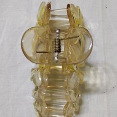 ヘアクリップ3個組の画像