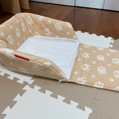 フォルスカ   ベビーインベッドの画像