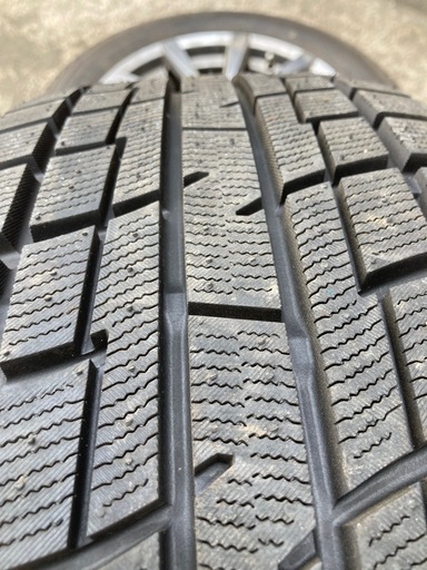トヨタ CH-R用スタッドレスセット  215/60R17 2014年製 