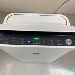 商談中　SHARP 加湿空気清浄機　KC-N50-W 2023年製の画像