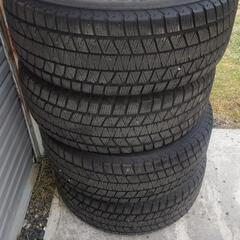 スタッドレスタイヤ　265/65R17　ブリジストン