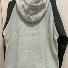 アディダス　パーカー　メンズ　未使用 の画像
