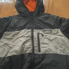 huf ダウンジャケット リバーシブル