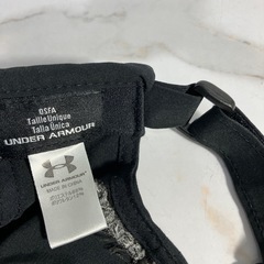 K2411-018 UNDER ARMOUR 6パネルキャップ 中古美品の画像