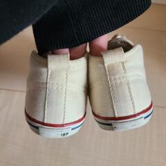 ベージュ　14センチ　コンバースの画像