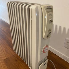 デロンギ　オイルヒーター