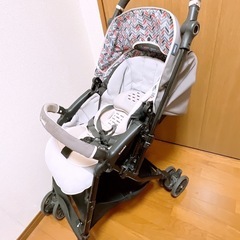 コンビ　ベビーカー　スゴカルα　４キャス　compact　 エッ...