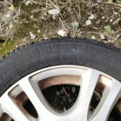 アルミホイル付き9分山タイヤの画像