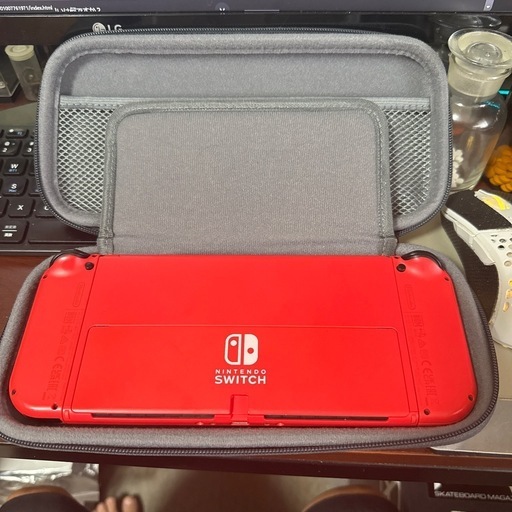 任天堂スイッチ有機ELモデル　Nintendo Switch