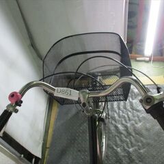 D861　★限定特価★ 中古自転車 【　26インチ　黒　3段　LEDオートライト 】の画像