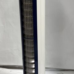アイリスオーヤマ タワーファン 扇風機 TWF-C82-A 2018年製 スリムで置く場所に困らない！ 家電 空調 Aの画像