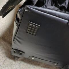 中古☆ルースイソンブラ☆キャリーバッグの画像