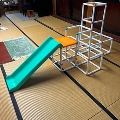 ジャングルジム