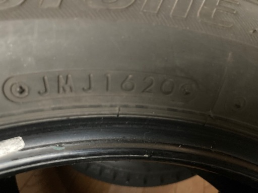 引渡し決定ｽﾀｯﾄﾞﾚｽﾀｲﾔ155/65R14