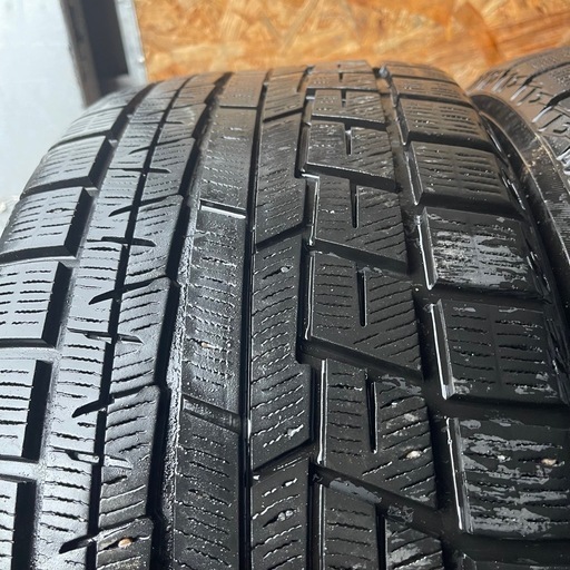 YOKOHAMA ヨコハマ　IG60 215/40R18 スタッドレス　タイヤ　2018年製　18インチ　2本