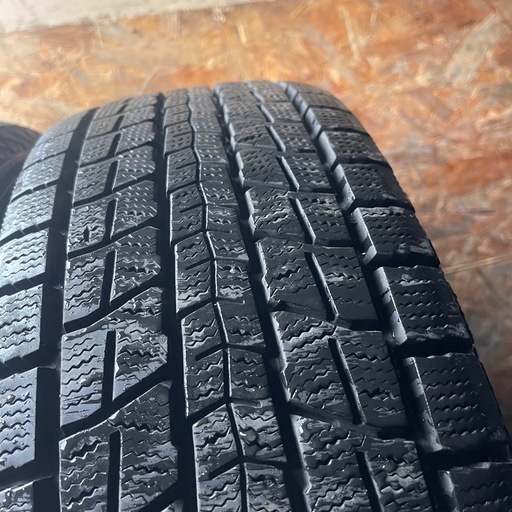 バリ山　DUNLOP ダンロップ　SJ8 215/70R16 スタッドレス　タイヤ　2018年製　16インチ