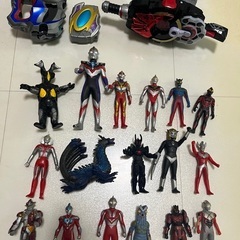 ウルトラマンソフビ⭐︎ウルトラマンデッカー⭐︎仮面ライダーギーツ