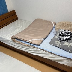 シングルベッドの画像