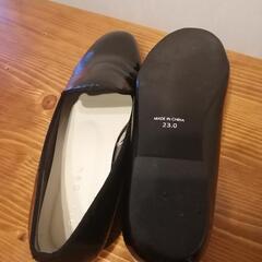 【美品】エナメルパンプス　光沢　ブラック　ローファーの画像
