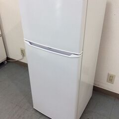 (11/16受渡済)JT9759【Haier/ハイアール 2ドア冷蔵庫】2020年製 JR-N130A 家電 キッチン 冷蔵冷凍庫 右開き 130L