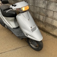 スズキ　アドレスV100 CE13Aの画像