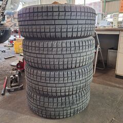 【205/50R17　　スタッドレス】中古トーヨータイヤ4本セットの画像