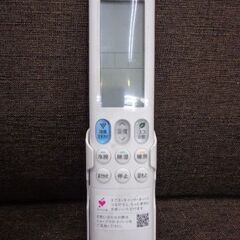 SHARPルームエアコン　２０２２年　２・８KW　ロボ付き　人感センサー付き　標準工賃込み　お支払いは現金のみ。の画像