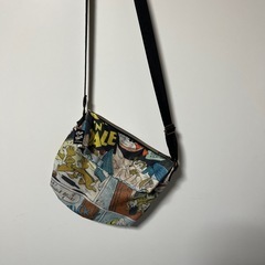 チップとデールショルダーバッグ