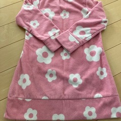 長袖　ワンピース　110㎝　フリース　ポケット付き　キッズの画像