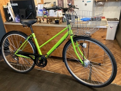 【前後タイヤ・チューブ新品！】 LEDオートライト　6段変速　27インチ自転車　ライムグリーン