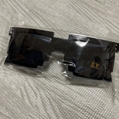 新品未開封 サングラス  個性的 地雷系 サブカル系 黒