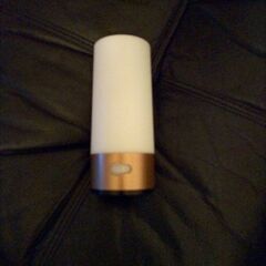 置くだけセンサーライト　丸型　LED　４つおまとめ売りの画像