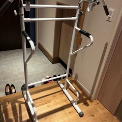 懸垂バー
