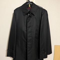 【無料】スーツ上下、コートの画像