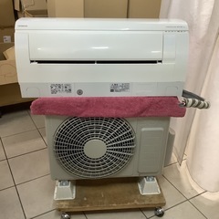 HITACHI   日立　ルームエアコン　RAS-WM22ME1  2022年製  6〜8畳