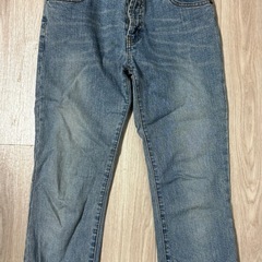 膝下デニム薄いブルー