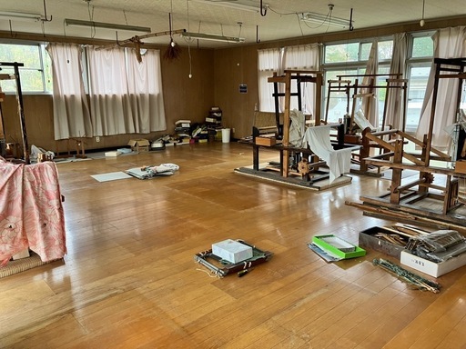 お問い合わせ用投稿　紬工房　機織　糸クリなど