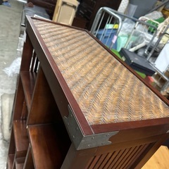 🎉アンティーク調　飾り棚の画像